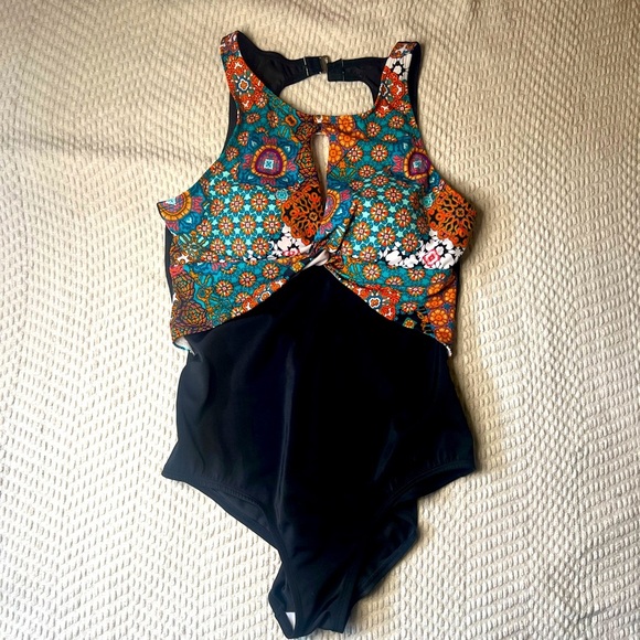 🖤Jantzen One Piece Swimsuit🖤 - Picture 2 of 6